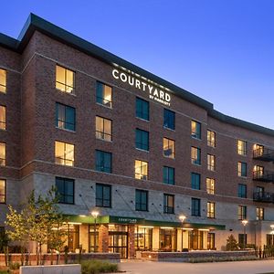 Courtyard By Marriott Houston Northeast